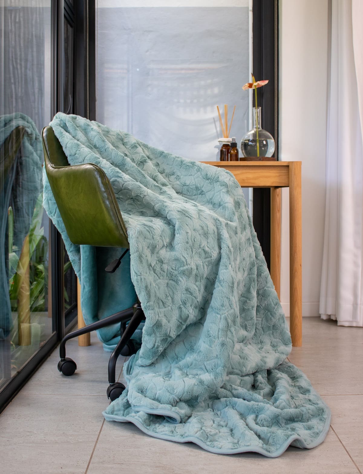 Warm Cleopatra Faux Fur Blanket for winter comfort and style