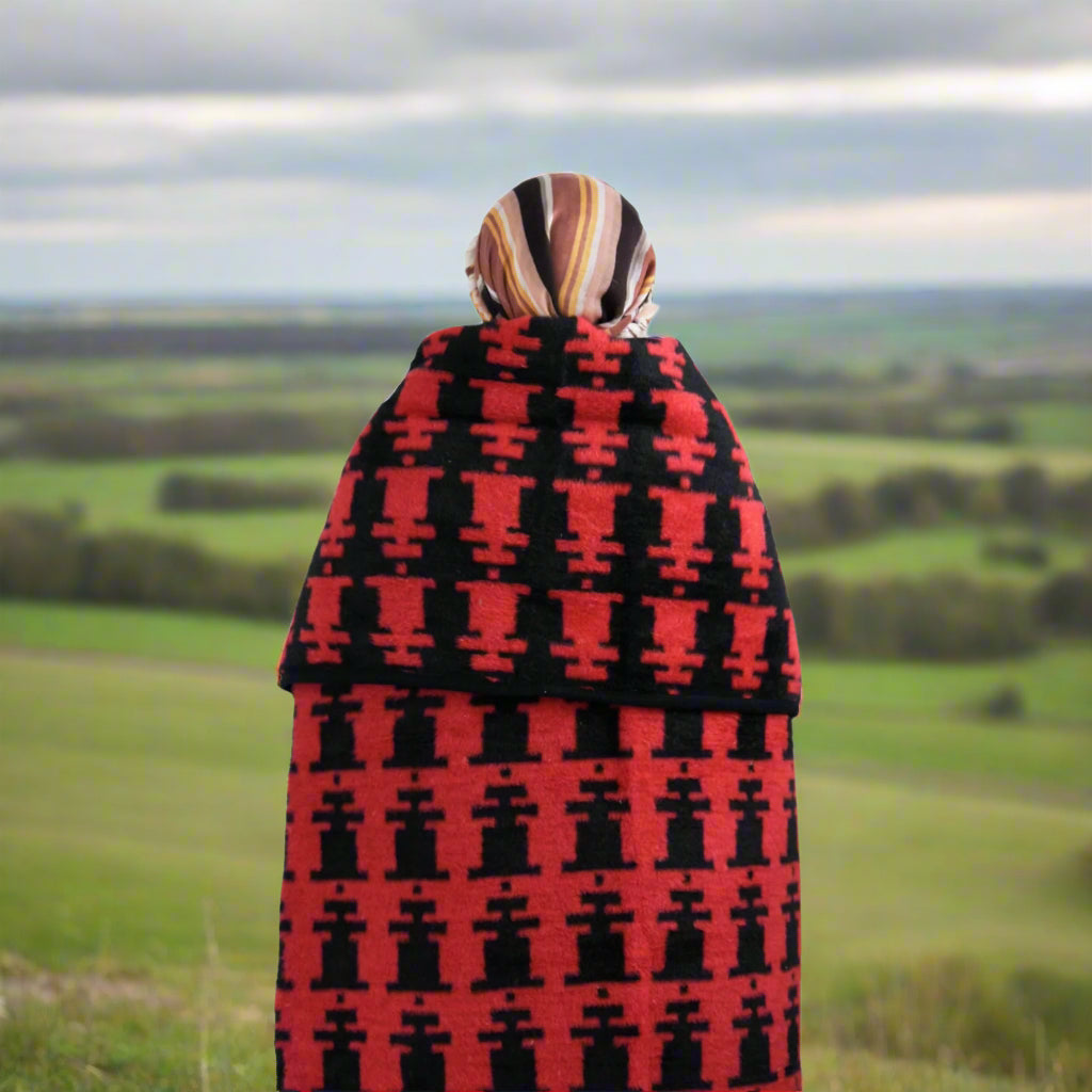 Soft Acrylic Ndebele Blanket in Vibrant Colors – Machine Washable