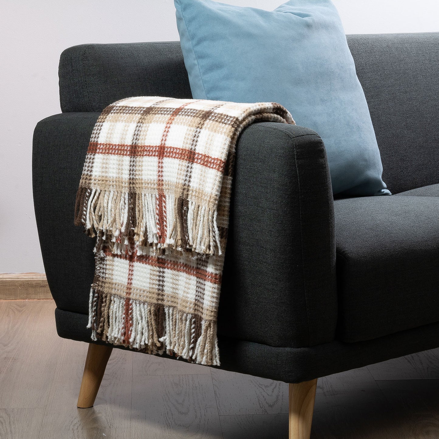 Stylish Scotch Throw Blanket adding warmth to your bedroom décor