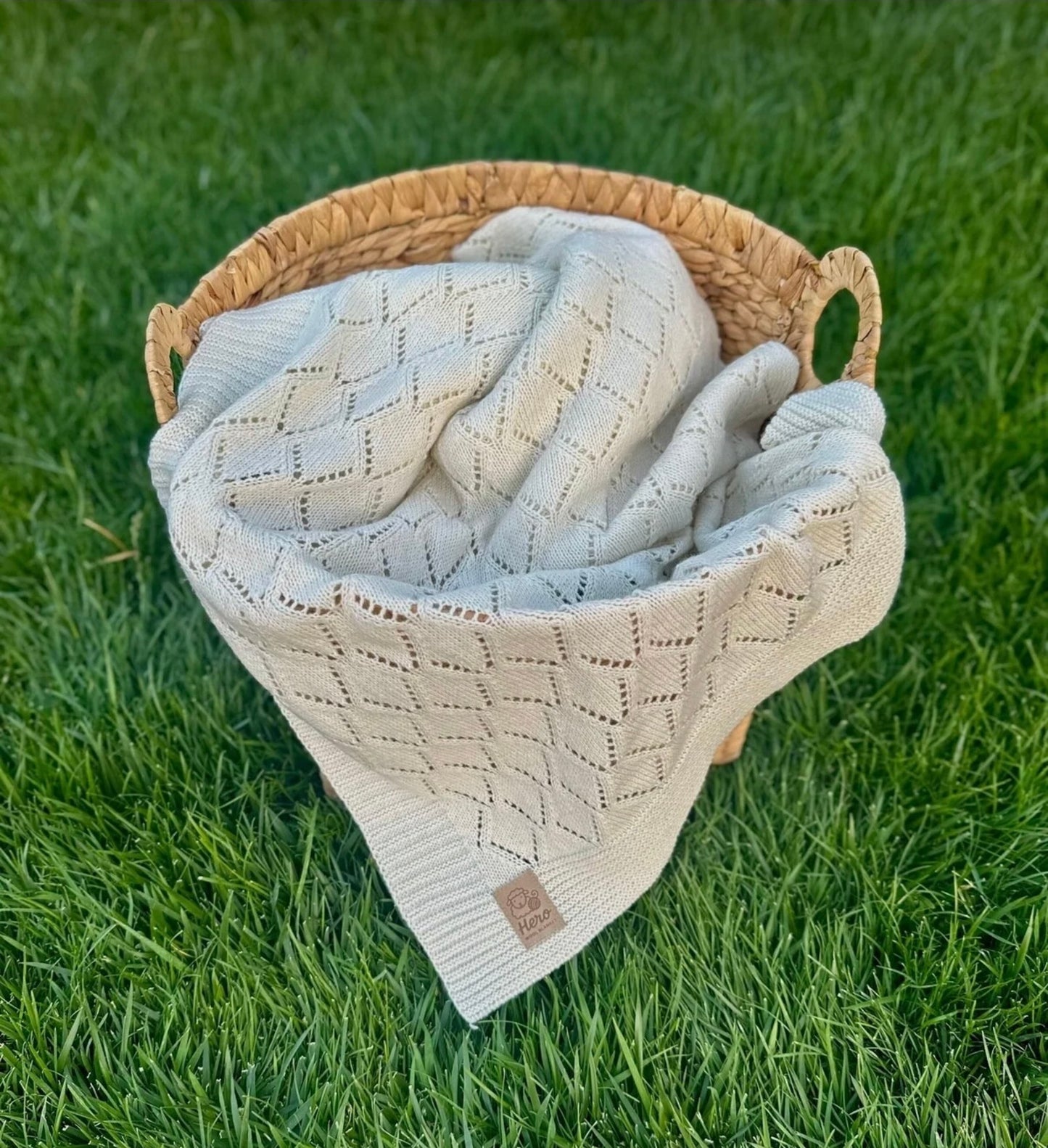 HERO CASA Wool Knit TV Blanket with Openwork