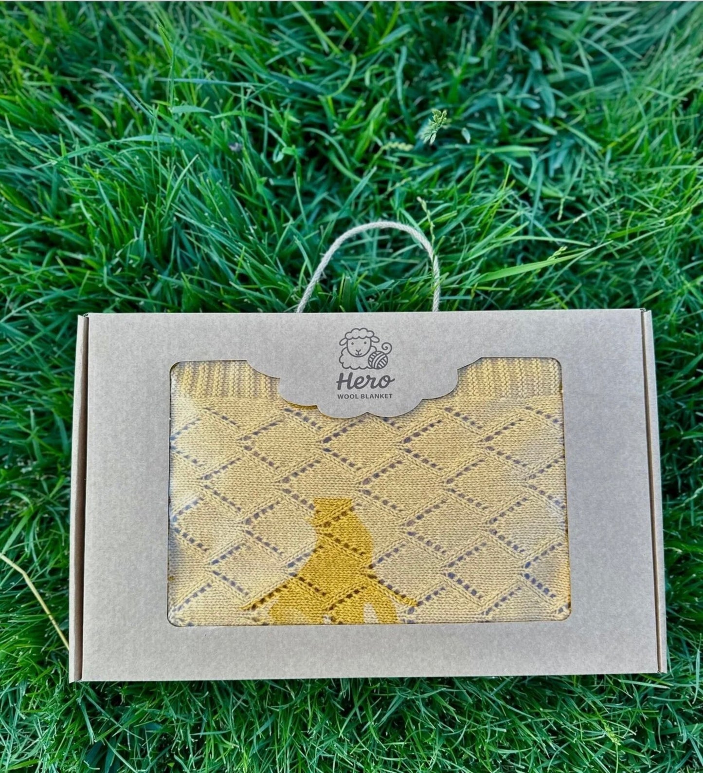 HERO CASA Wool Knit TV Blanket with Openwork