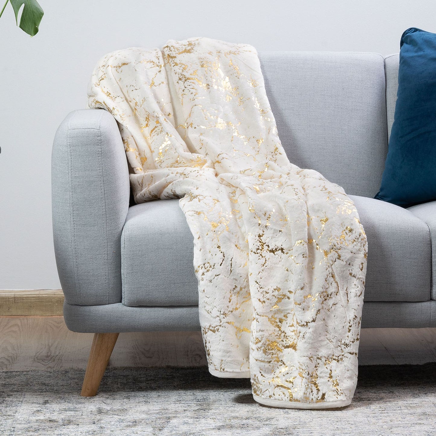 Close-up of Plush Luxury Throw Blanket texture, soft and luxurious feel